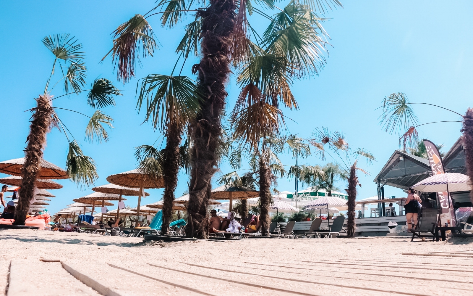 Ocean Waves Apartments